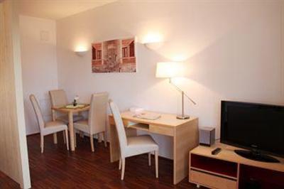 фото отеля Star Apartments Maria-Theresien-Strabe