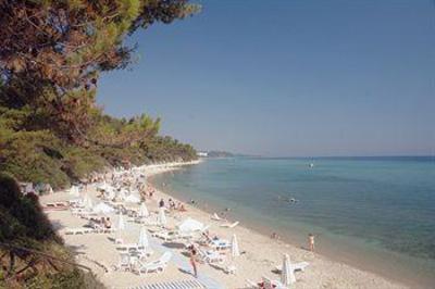 фото отеля Kriopigi Beach Hotel