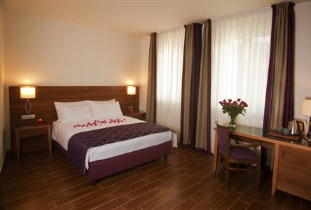 фото отеля Galileo Hotel Prague