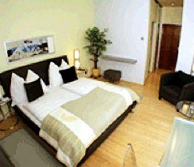 фото отеля Hotel Lauriacum