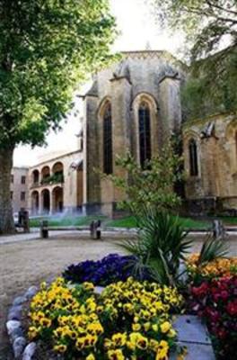 фото отеля Monestir de les Avellanes Hotel Os de Balaguer