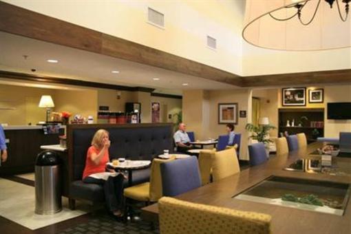 фото отеля Hampton Inn & Suites Las Vegas - Red Rock/Summerlin