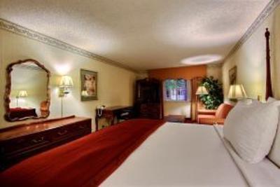 фото отеля BEST WESTERN Greenfield Inn
