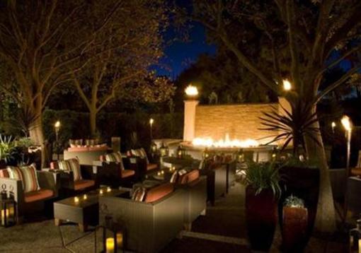 фото отеля Warner Center Marriott Woodland Hills