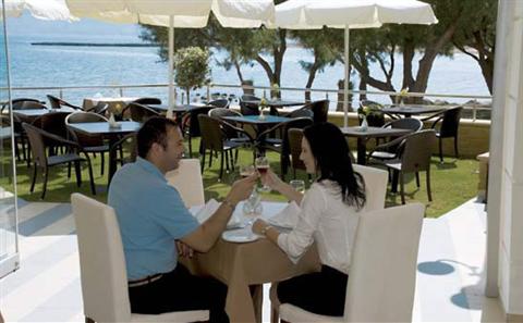 фото отеля Molos Bay Hotel