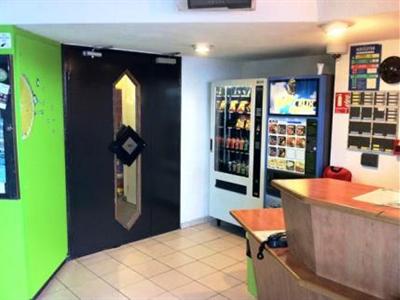 фото отеля Lemon Hotel - Yvelines Chanteloup Les Vignes