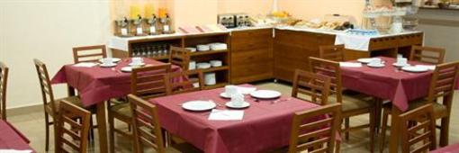 фото отеля Hostal Residencia Torrijos Cheste