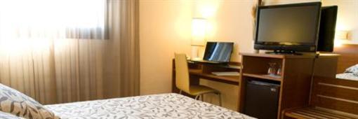 фото отеля Hostal Residencia Torrijos Cheste
