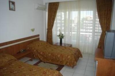 фото отеля Hotel Orfeu