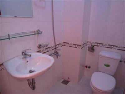фото отеля Y Nhi Guest House