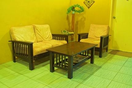 фото отеля Sea View Sandakan Budget & Backpackers Hotel