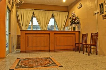 фото отеля Sea View Sandakan Budget & Backpackers Hotel