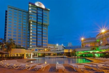 фото отеля Crowne Plaza Hotel Maruma Hotel & Casino