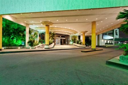 фото отеля Crowne Plaza Hotel Maruma Hotel & Casino