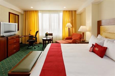 фото отеля Crowne Plaza Hotel Maruma Hotel & Casino