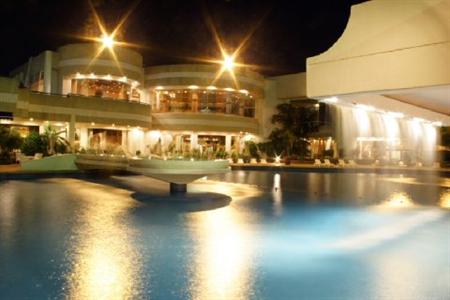 фото отеля Crowne Plaza Hotel Maruma Hotel & Casino