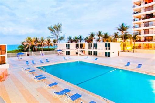 фото отеля New Point Miami Beach Apartments
