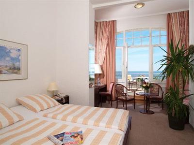фото отеля Hotel Germania Bansin
