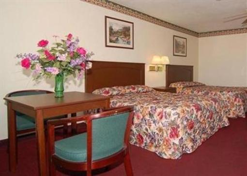 фото отеля Econo Lodge Inn & Suites North