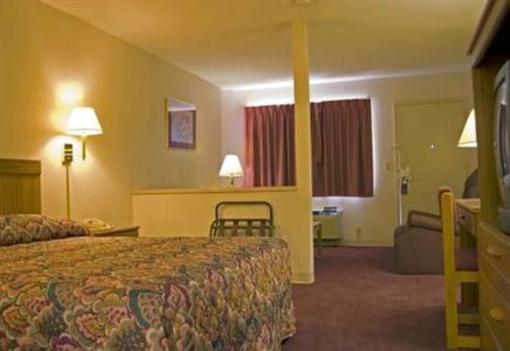 фото отеля Harrison Inn and Suites