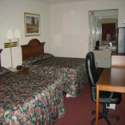фото отеля Harrison Inn and Suites