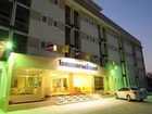 фото отеля Trat Center