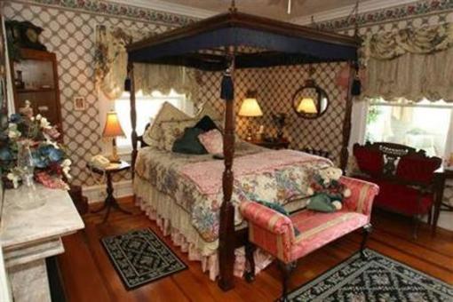 фото отеля The Dickey House Bed & Breakfast