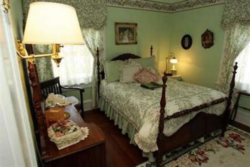 фото отеля The Dickey House Bed & Breakfast