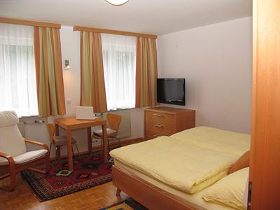 фото отеля Apartment Rohani Zell am See
