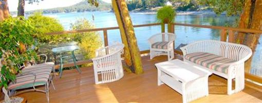 фото отеля Galiano Oceanfront Inn and Spa