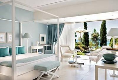 фото отеля Sani Beach Club