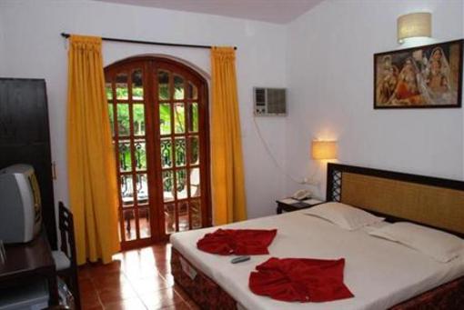 фото отеля Seabreeze Resort Candolim