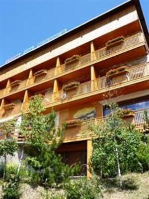 фото отеля Hotel Les Catrems Orcieres