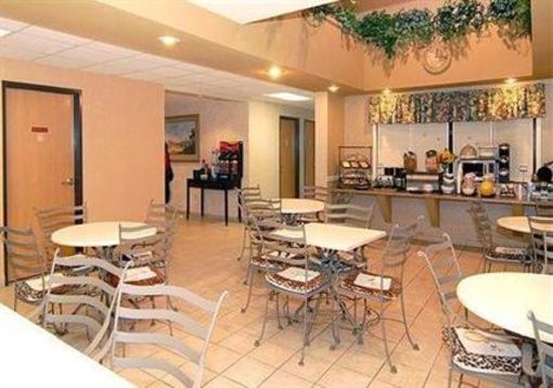 фото отеля Comfort Inn Marina