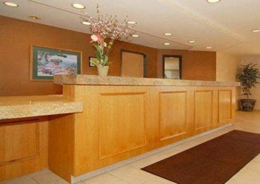 фото отеля Comfort Inn Marina