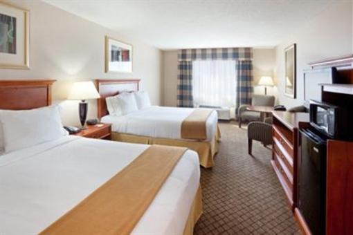 фото отеля Holiday Inn Express Hotel & Suites Tilton