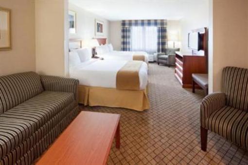 фото отеля Holiday Inn Express Hotel & Suites Tilton