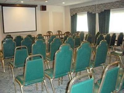 фото отеля Madison Suites Hotel
