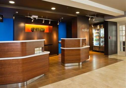 фото отеля Courtyard by Marriott Tinton Falls