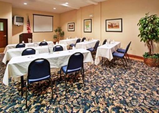 фото отеля Holiday Inn Express Hotel & Suites Farmington