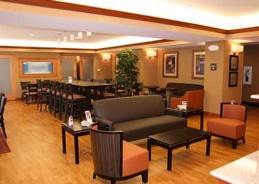 фото отеля Hampton Inn Goshen