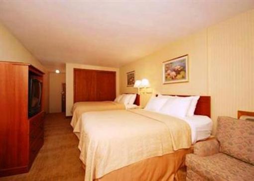 фото отеля Quality Inn Schaumburg