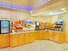 фото отеля Holiday Inn Express Hotel & Suites London