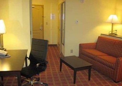фото отеля Comfort Suites Rock Hill