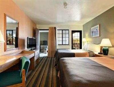фото отеля Super 8 Las Vegas