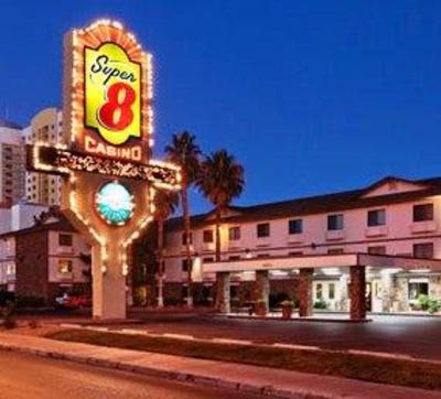 фото отеля Super 8 Las Vegas