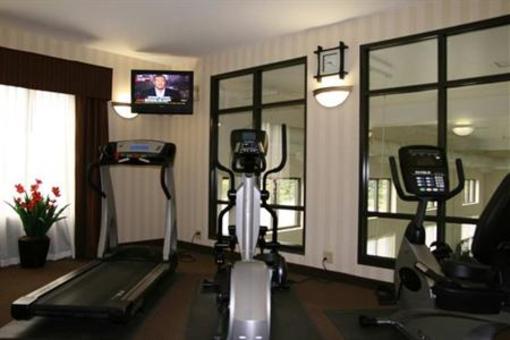 фото отеля Hampton Inn & Suites Chesapeake Sq. Mall