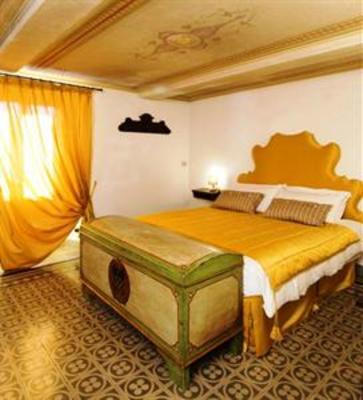 фото отеля Residenze d'Epoca Palazzo Coli Bizzarrini