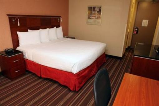 фото отеля Chicago's Essex Inn