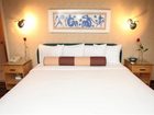 фото отеля Chicago's Essex Inn